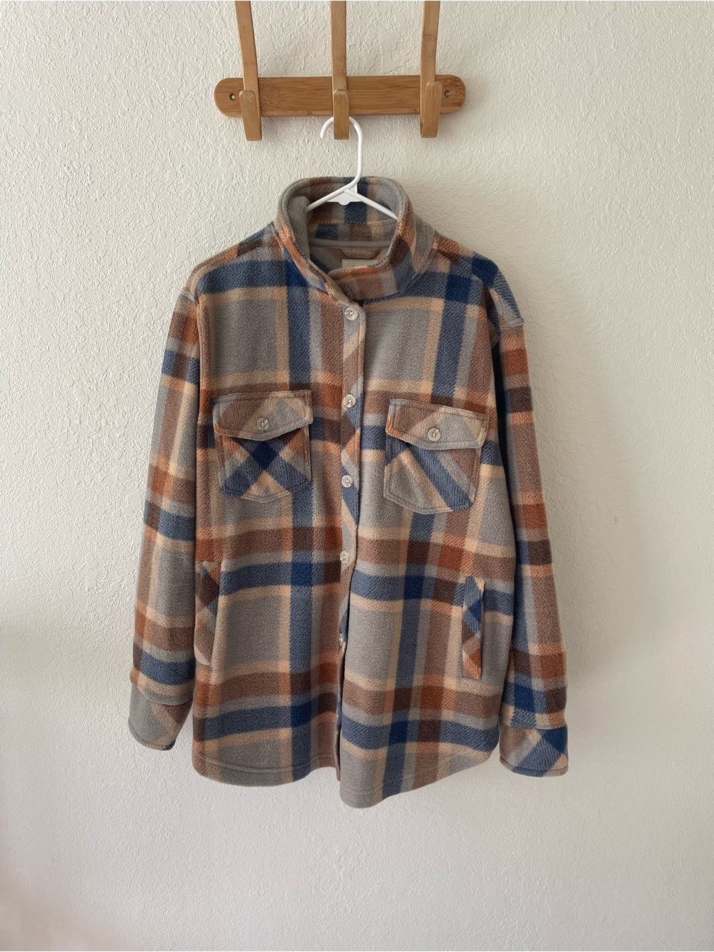 Thread & Supply Women’s L Warm Fleece Plaid Button Down Shirt Jacket / Shacket